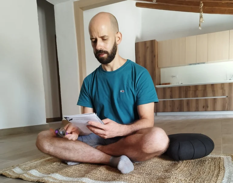 8f4d1f_086b6c57282745f88cfeaa761bbaf485~mv2 (1)