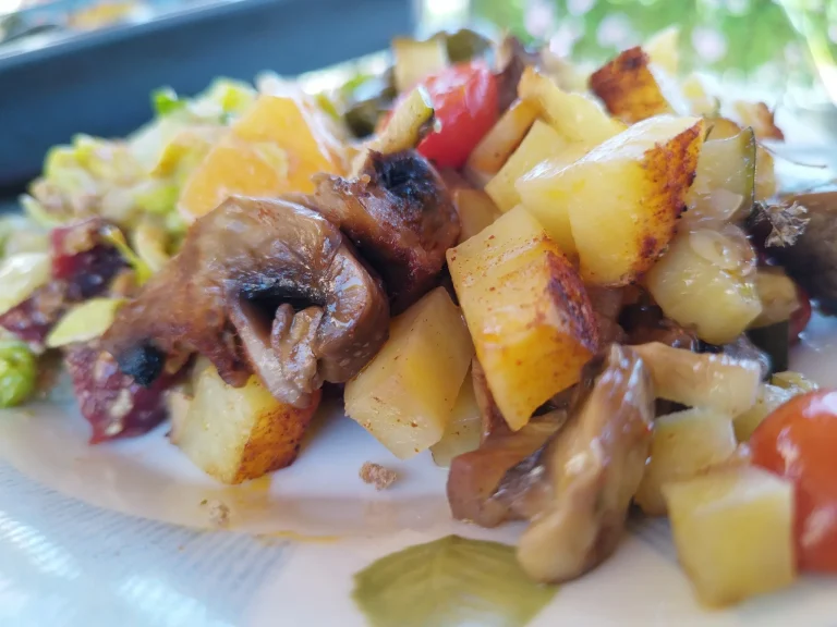 8f4d1f_1381b5c2a35f423bb7b8f21a32390404~mv2